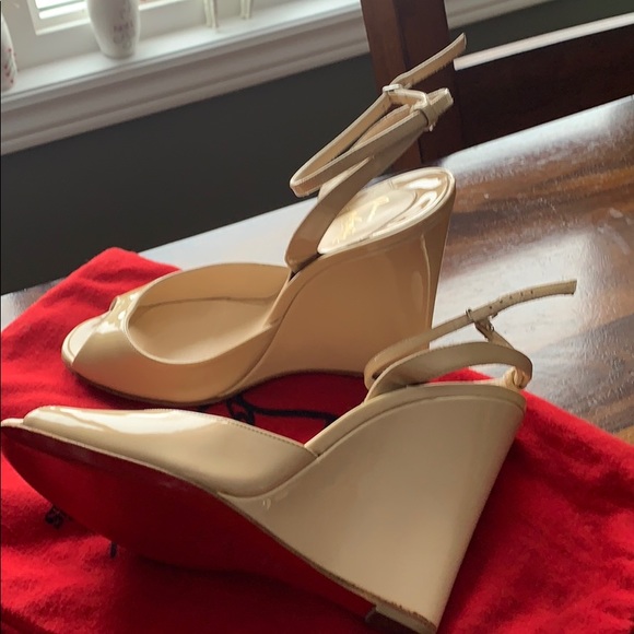 Christian Louboutin Patent Leather Leather Wedge - Picture 6 of 9